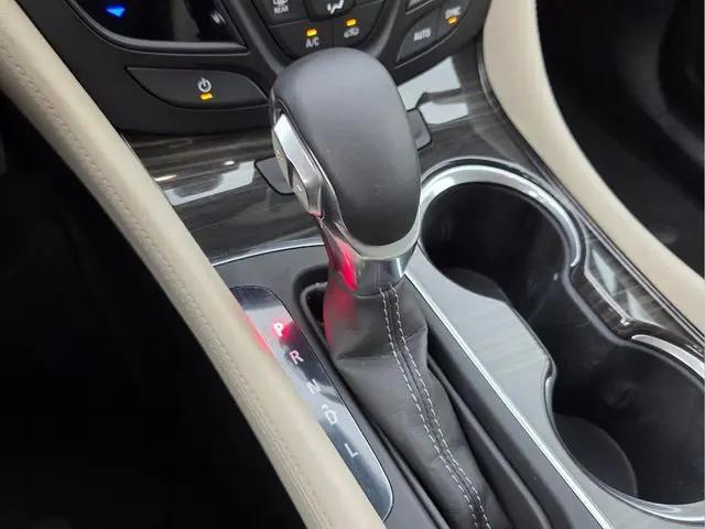2020 Buick Envision FWD Essence