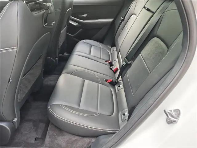 2024 Jaguar E-PACE R-Dynamic SE P250 AWD Automatic
