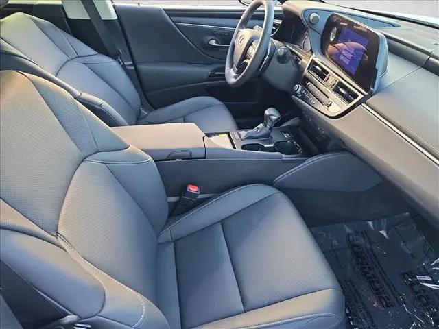 2023 Lexus ES 250 ES 250
