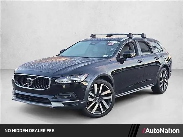 2025 Volvo V90 Cross Country Plus, B6 AWD Gas mild hybrid for sale in Clearwater, FL