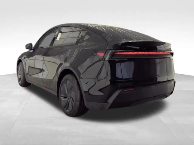 2026 Tesla Model Y Premium Rear-Wheel Drive