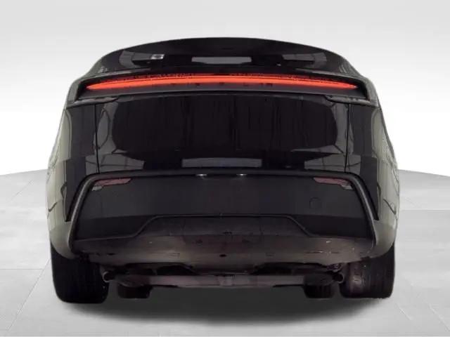 2026 Tesla Model Y Premium Rear-Wheel Drive