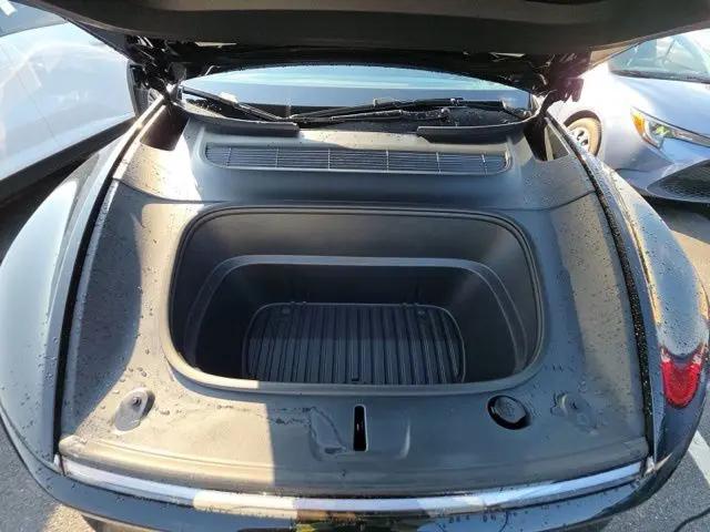 2026 Tesla Model Y Premium Rear-Wheel Drive