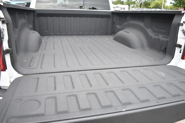 2019 Ram 1500 Big Horn/Lone Star Quad Cab 4x4 64 Box