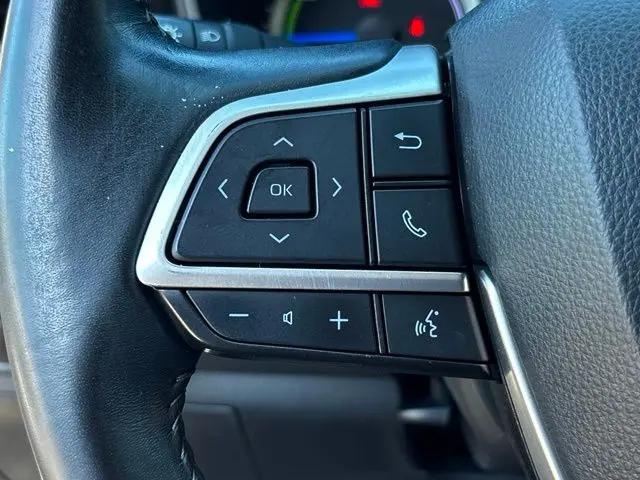 2022 Toyota Highlander Hybrid LE