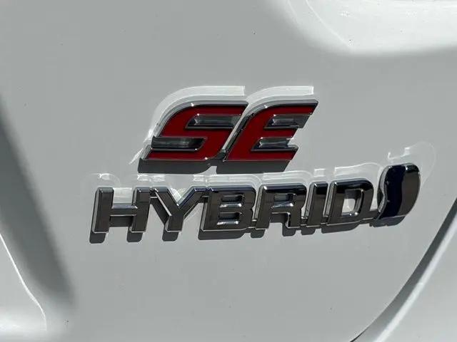 2024 Toyota Corolla Hybrid SE