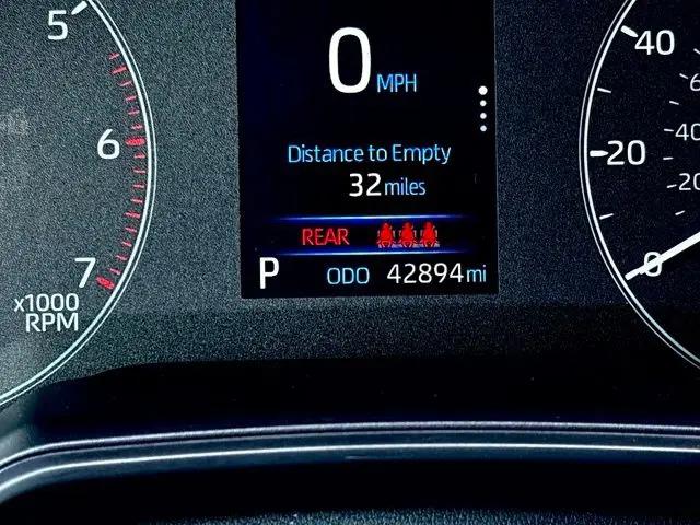2024 Toyota Corolla Hybrid SE