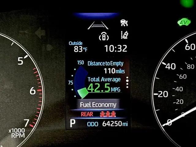 2024 Toyota Corolla Hybrid SE