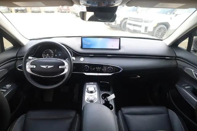 2023 Genesis GV70 2.5T AWD