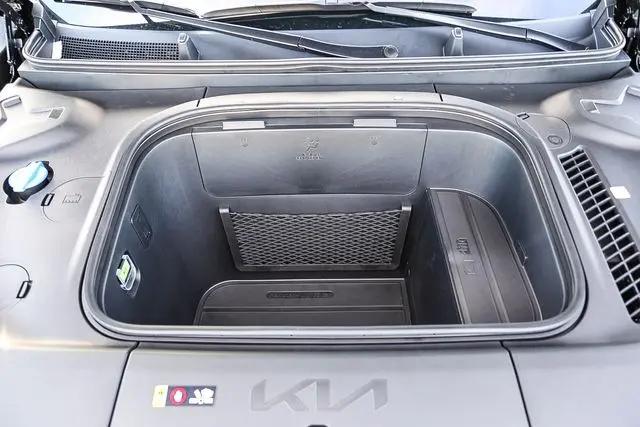 2026 Kia EV9 Light Long Range