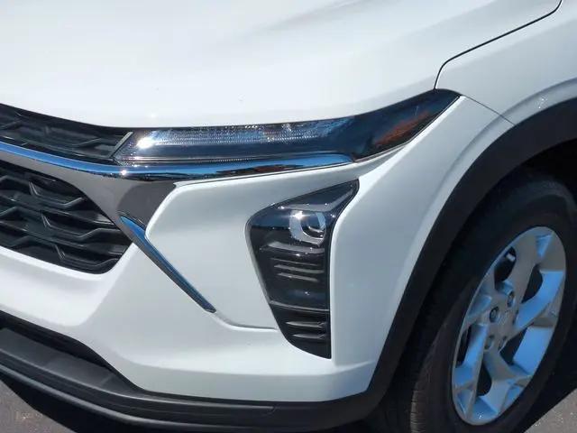 2024 Chevrolet Trax FWD SP
