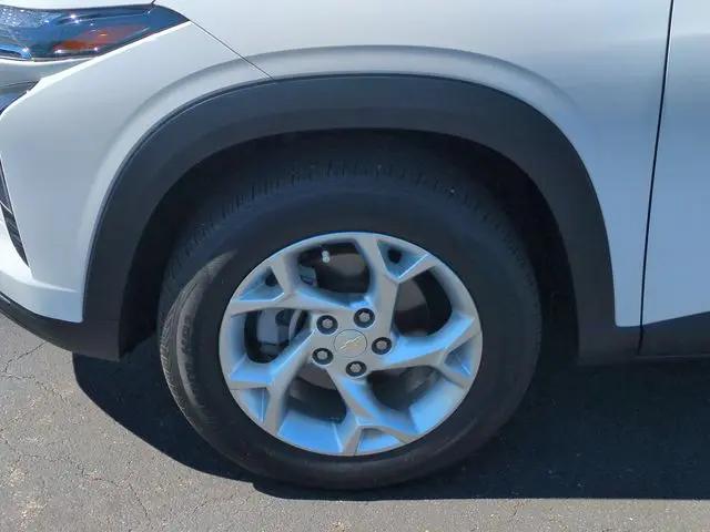 2024 Chevrolet Trax FWD SP