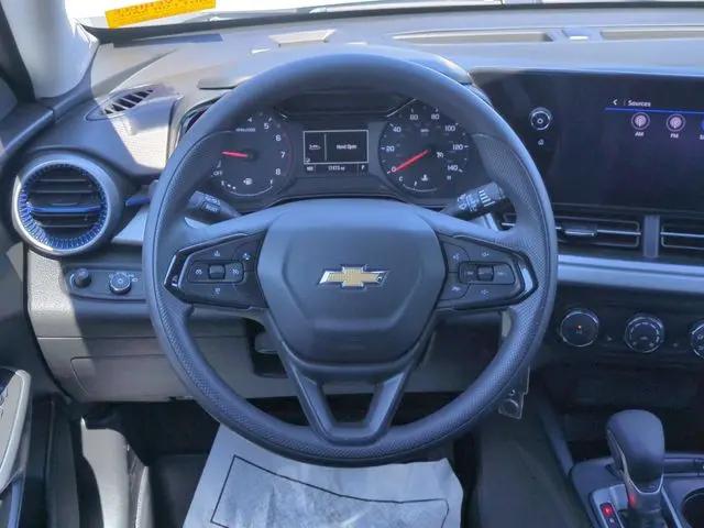 2024 Chevrolet Trax FWD SP