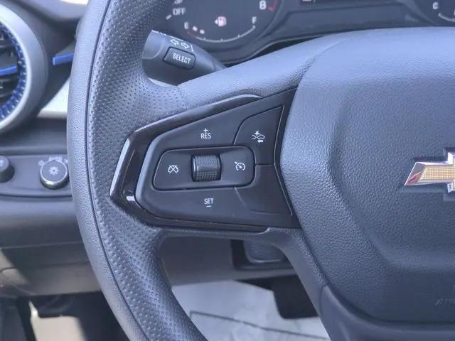 2024 Chevrolet Trax FWD SP