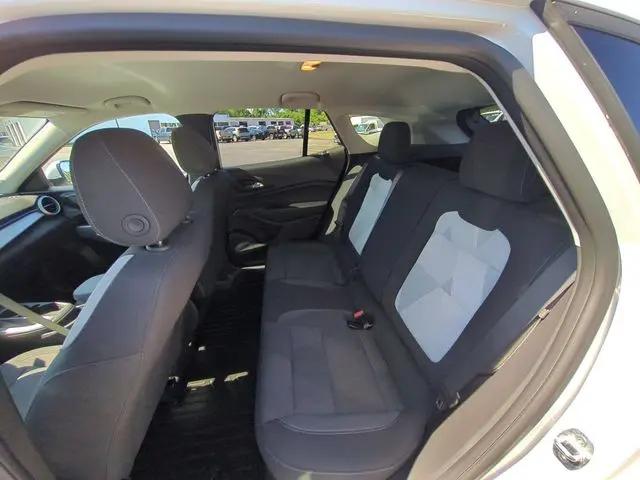 2024 Chevrolet Trax FWD SP