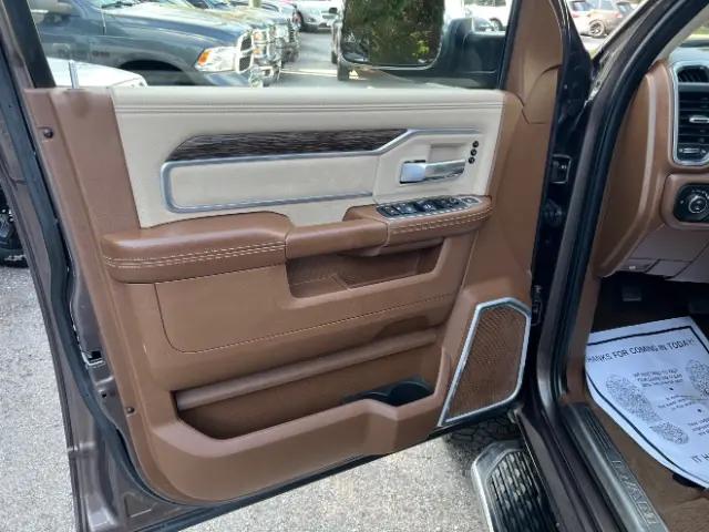 2020 Jeep Ram 2500 Laramie Crew Cab 4x4 64 Box