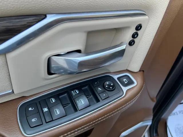 2020 Jeep Ram 2500 Laramie Crew Cab 4x4 64 Box
