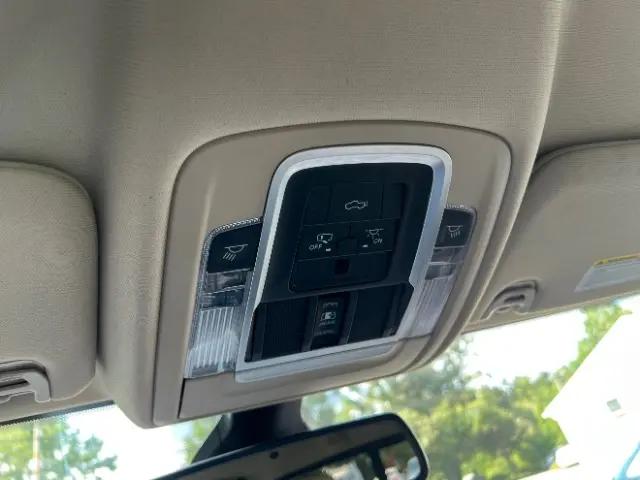 2020 Jeep Ram 2500 Laramie Crew Cab 4x4 64 Box