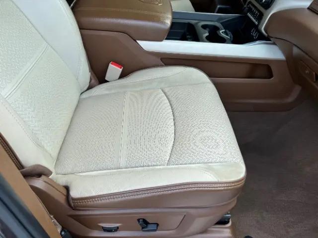 2020 Jeep Ram 2500 Laramie Crew Cab 4x4 64 Box