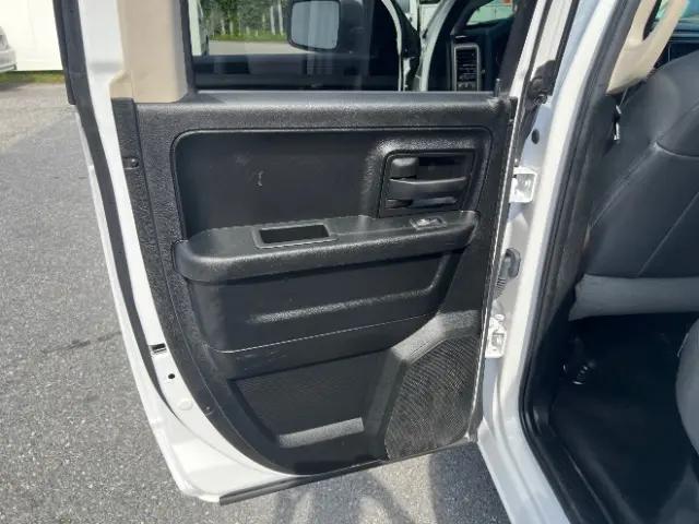 2019 Ram 1500 Classic Tradesman Quad Cab 4x2 64 Box