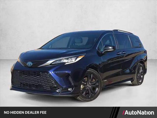 2021 Toyota Sienna XSE for sale in North Richland Hills, TX