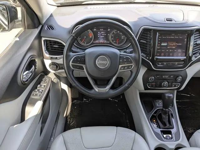 2019 Jeep Cherokee Limited FWD