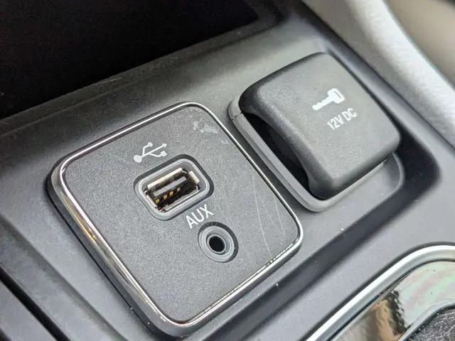 2019 Jeep Cherokee Limited FWD