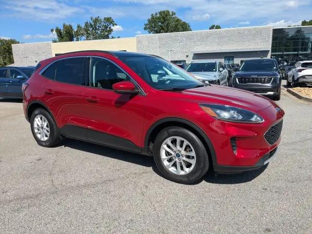 2021 Ford Escape SE