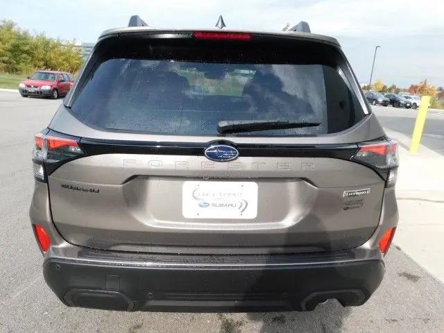 2025 Subaru Forester Limited Hybrid