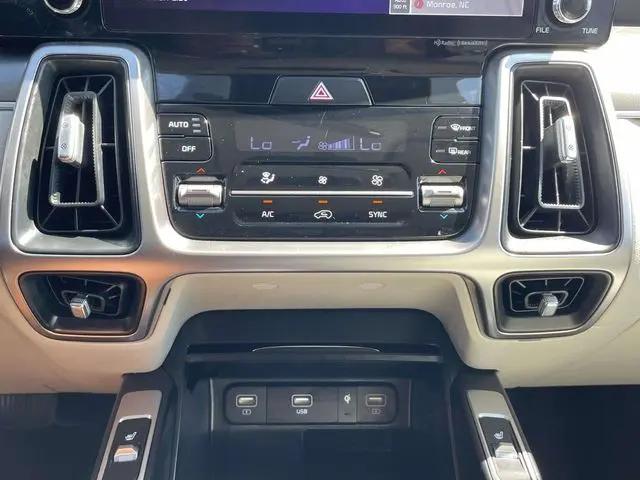2023 Kia Sorento S
