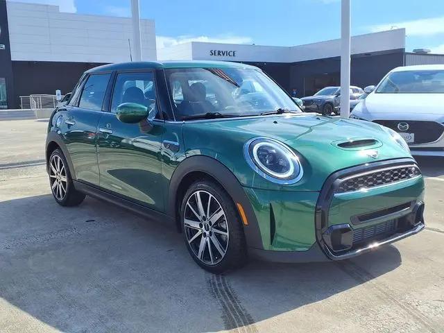 2024 MINI Hardtop Cooper S