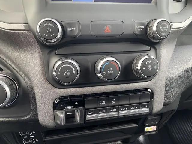 2024 Ram 2500 Tradesman Crew Cab 4x4 64 Box