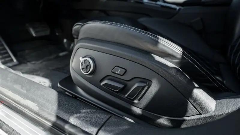 2021 Audi S4 Premium Plus TFSI quattro Tiptronic