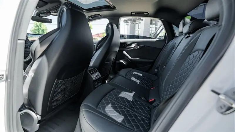 2021 Audi S4 Premium Plus TFSI quattro Tiptronic