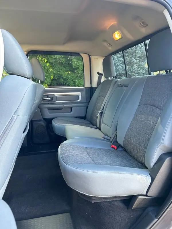 2017 Ram 1500 SLT
