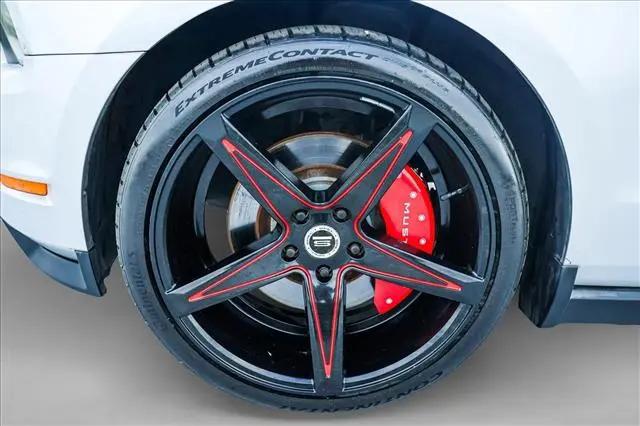 2011 Ford Mustang GT Premium