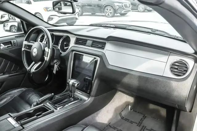 2011 Ford Mustang GT Premium