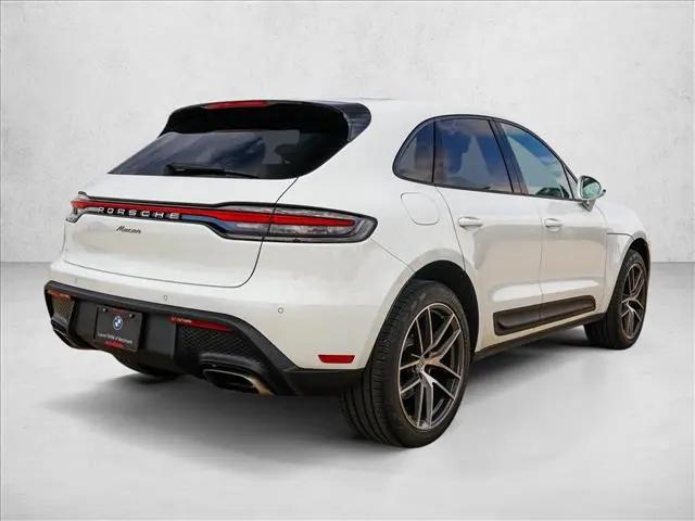 2023 Porsche Macan T