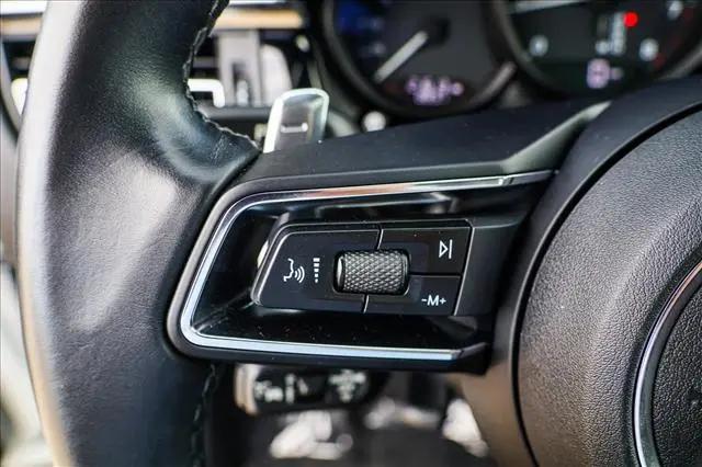 2023 Porsche Macan T
