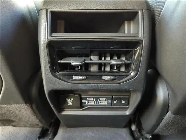 2023 Jeep Grand Cherokee Limited 4x2