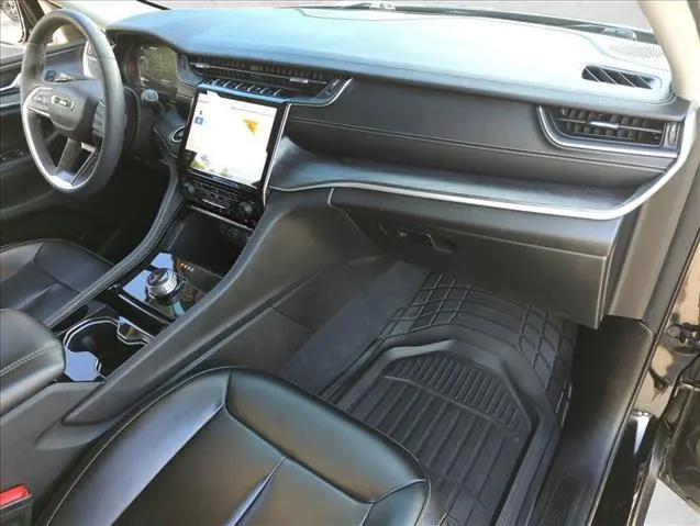 2023 Jeep Grand Cherokee Limited 4x2