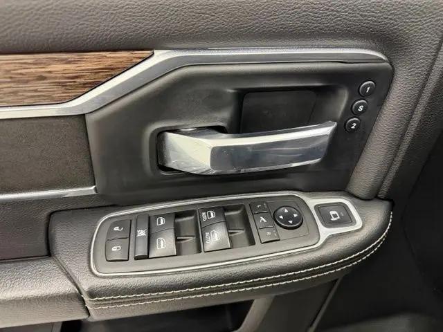2021 Jeep Ram 2500 Laramie Crew Cab 4x4 64 Box