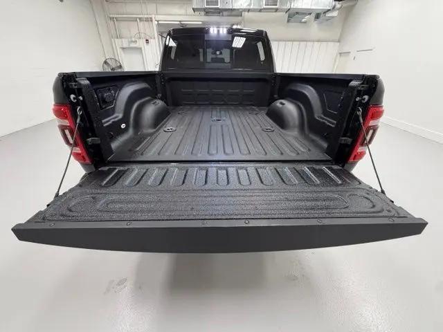 2021 Jeep Ram 2500 Laramie Crew Cab 4x4 64 Box