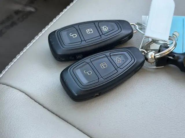 2013 Ford C-Max Hybrid SEL