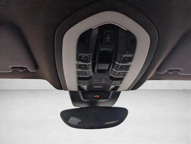 2018 Porsche Macan S