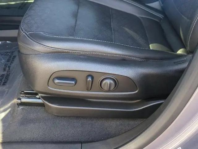 2023 Chevrolet Bolt EV FWD 2LT