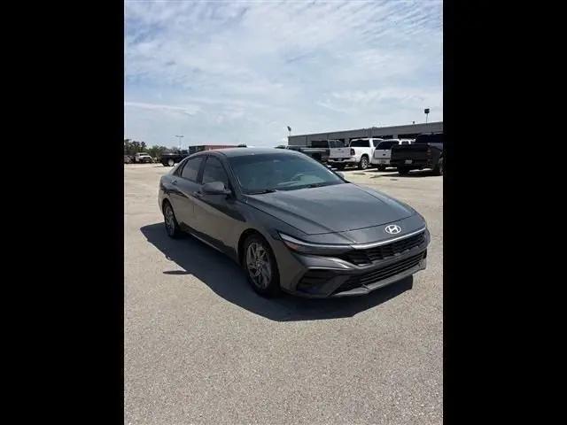 2024 Hyundai Elantra SEL for sale in Cedar Creek, TX