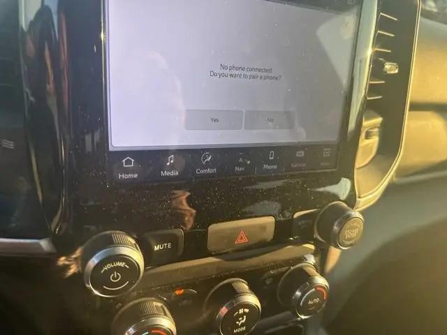 2022 Ram 1500 Big Horn Crew Cab 4x4 57 Box