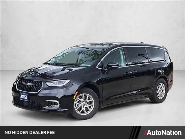 2024 Chrysler Pacifica Touring L for sale in Conroe, TX