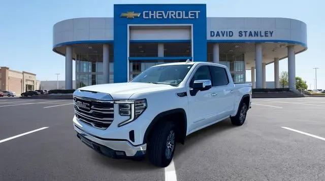 2026 GMC Sierra 1500 Crew Cab, Short Bed, SLT, 4WD for sale in Oklahoma City, OK